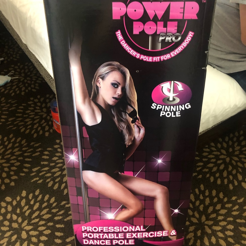 Power pole pro strip pole that spins